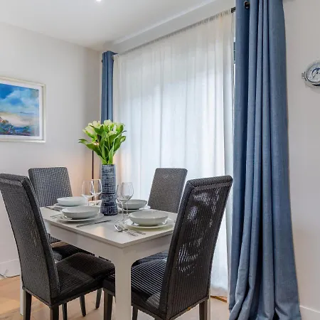 Avalon - Harlyn Bay Apartment *